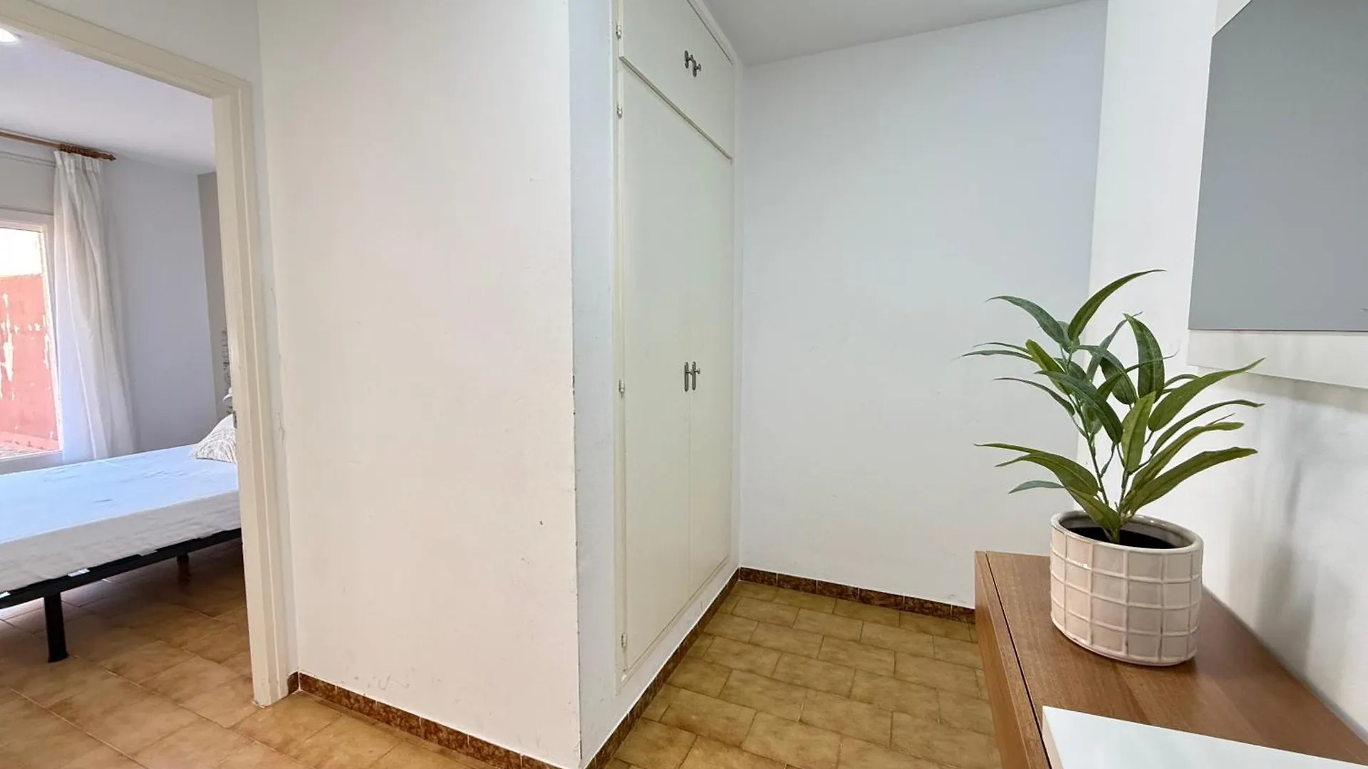 Appartement Agi Sant Jordi à Roses 0*,