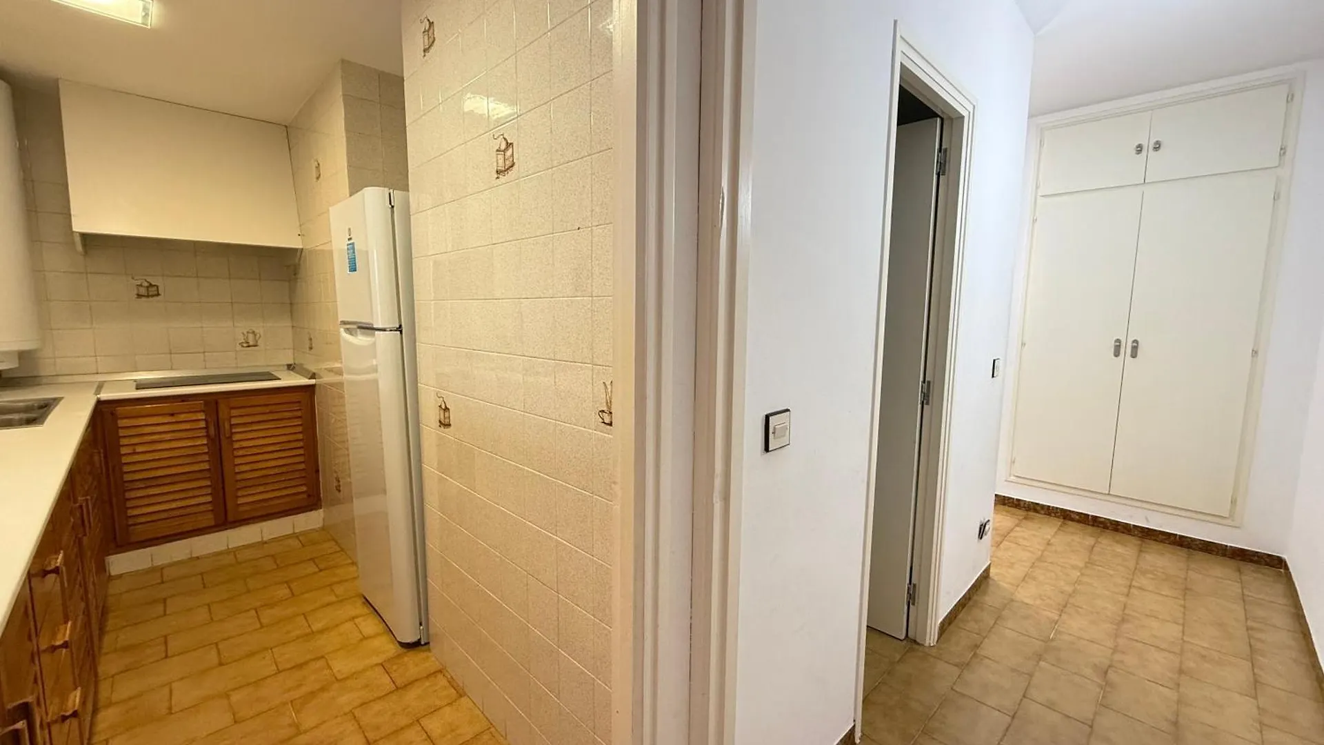 Agi Sant Jordi Apartment Roses 0*,  Spain